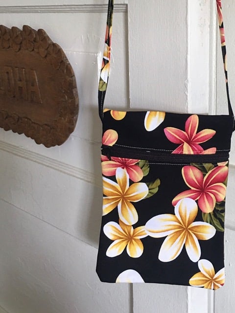 Fragrant Plumeria Cross Body Bag