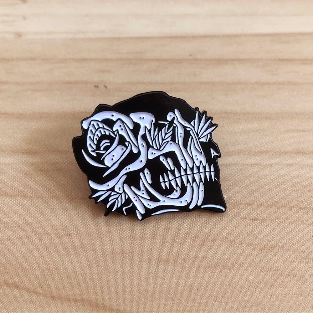 Image of Skull Rose Soft Enamel Pin