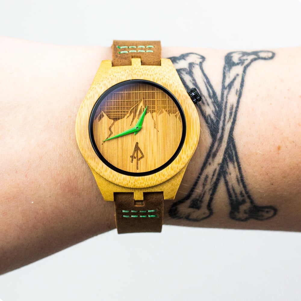 APACHE PINE "The Ridge" Watch
