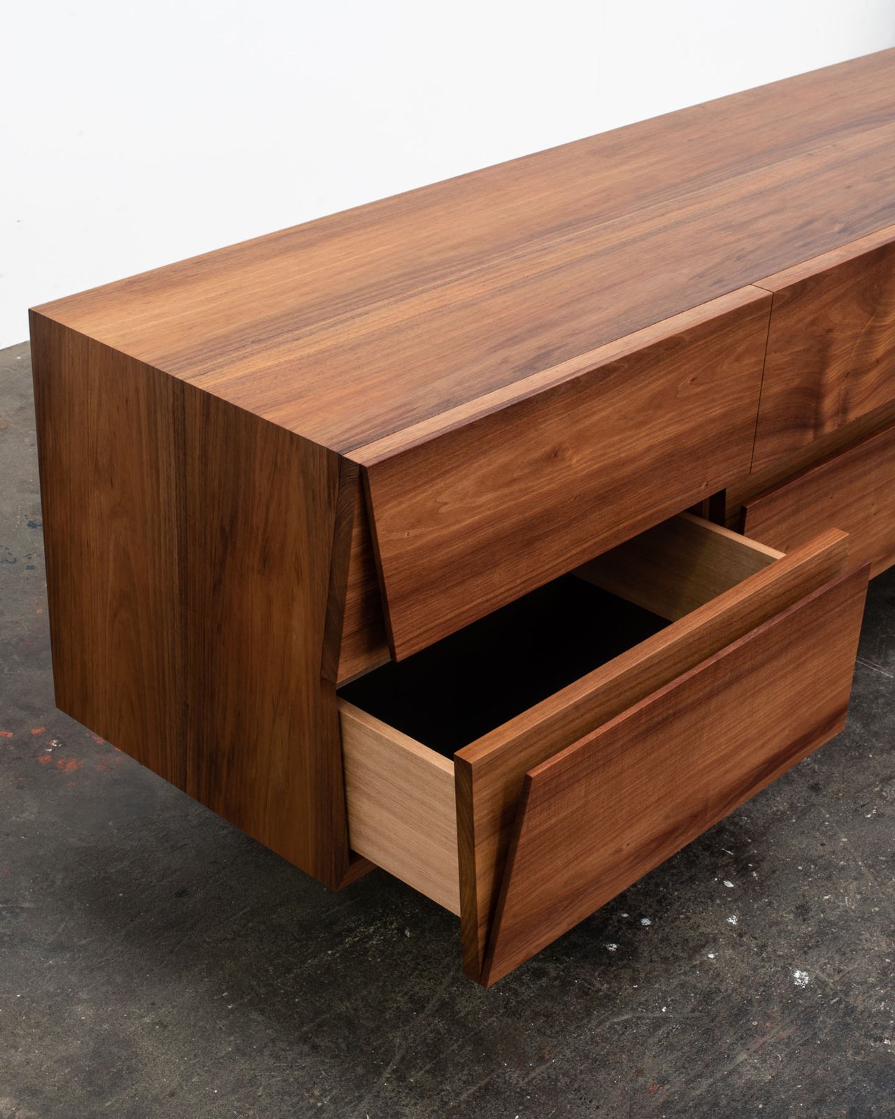 CLIPPED WING SIDEBOARD IN TASMANIAN BLACKWOOD Simon Ancher Studio