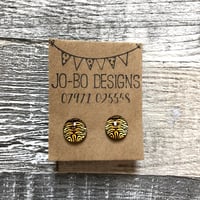 Small tiger print glass earrings