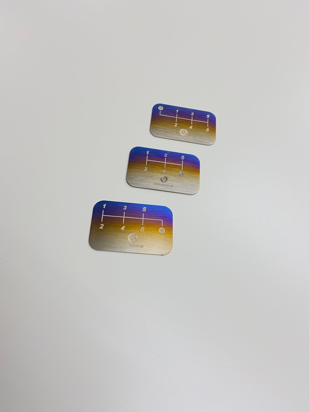 Titanium shift plate pattern