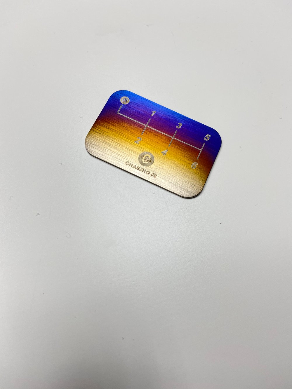 Titanium shift plate pattern