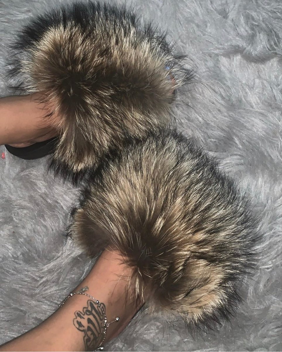 100% Raccoon fur slides | Queenly Lashes