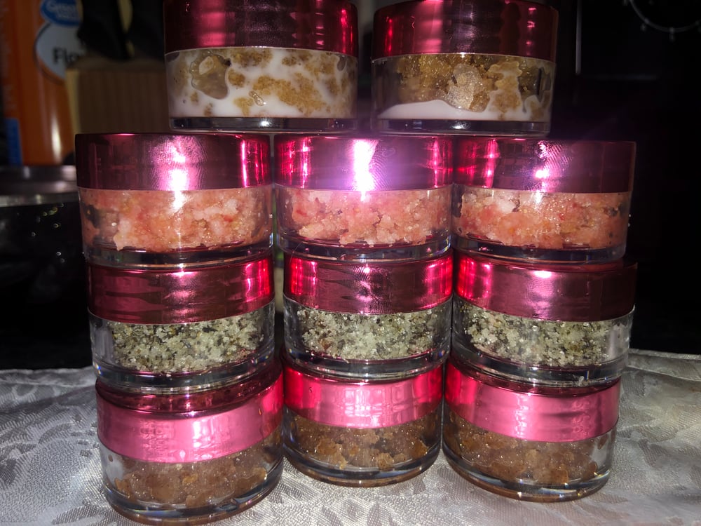 Image of Natural Lip Scrubs