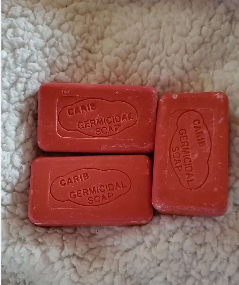 Carbolic germicidal soap 