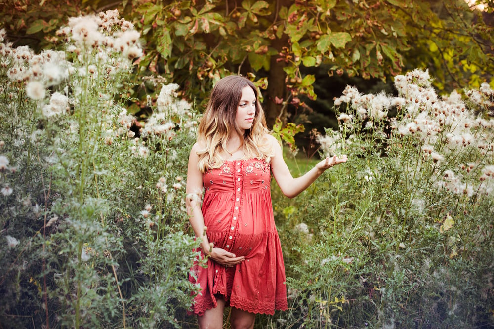 Image of OUTDOOR MATERNITY 
