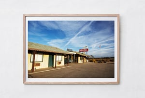 'Four Aces Motel'