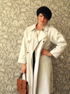 Image of Vintage Light Trench Coat UK 12-14 Eur 40-42 US 8-10