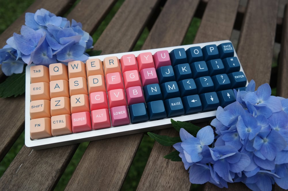 UKKeycaps — SA Vilebloom Ortholinear Keyset