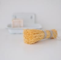 Image 3 of Brosse à récurer en blé 
