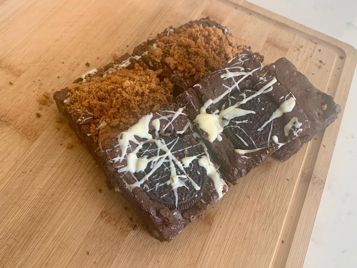 Image of VEGAN BROWNIE BOX