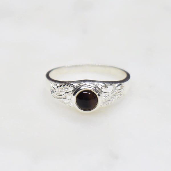 Image of Black Agate cabochon cut vintage style silver ring