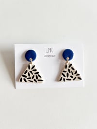 Paire de boucles d'oreilles céramique TRIANGA PM bleu