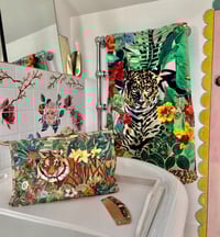 Image 4 of JUNGLE Purse