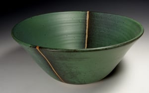Green matt bowl (e035)