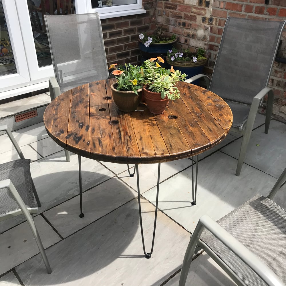 Handmade Cable Drum Dining Table & Stools