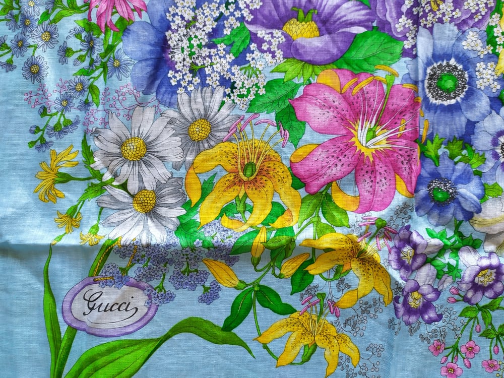 Image of Vintage Gucci linen scarf