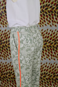 Image 4 of Pantalon Géo vert