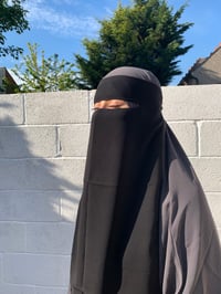 Image 3 of black niqāb