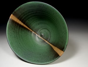 Green matt bowl (e029)