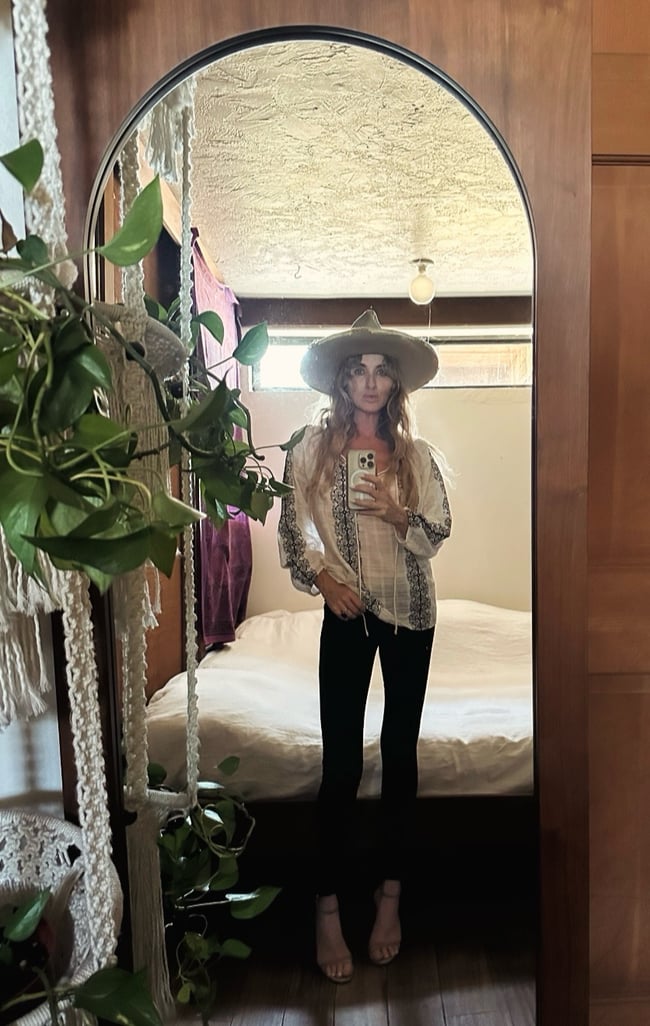 60s hand embroidered Hungarian peasant blouse