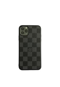 LV Checkered Case