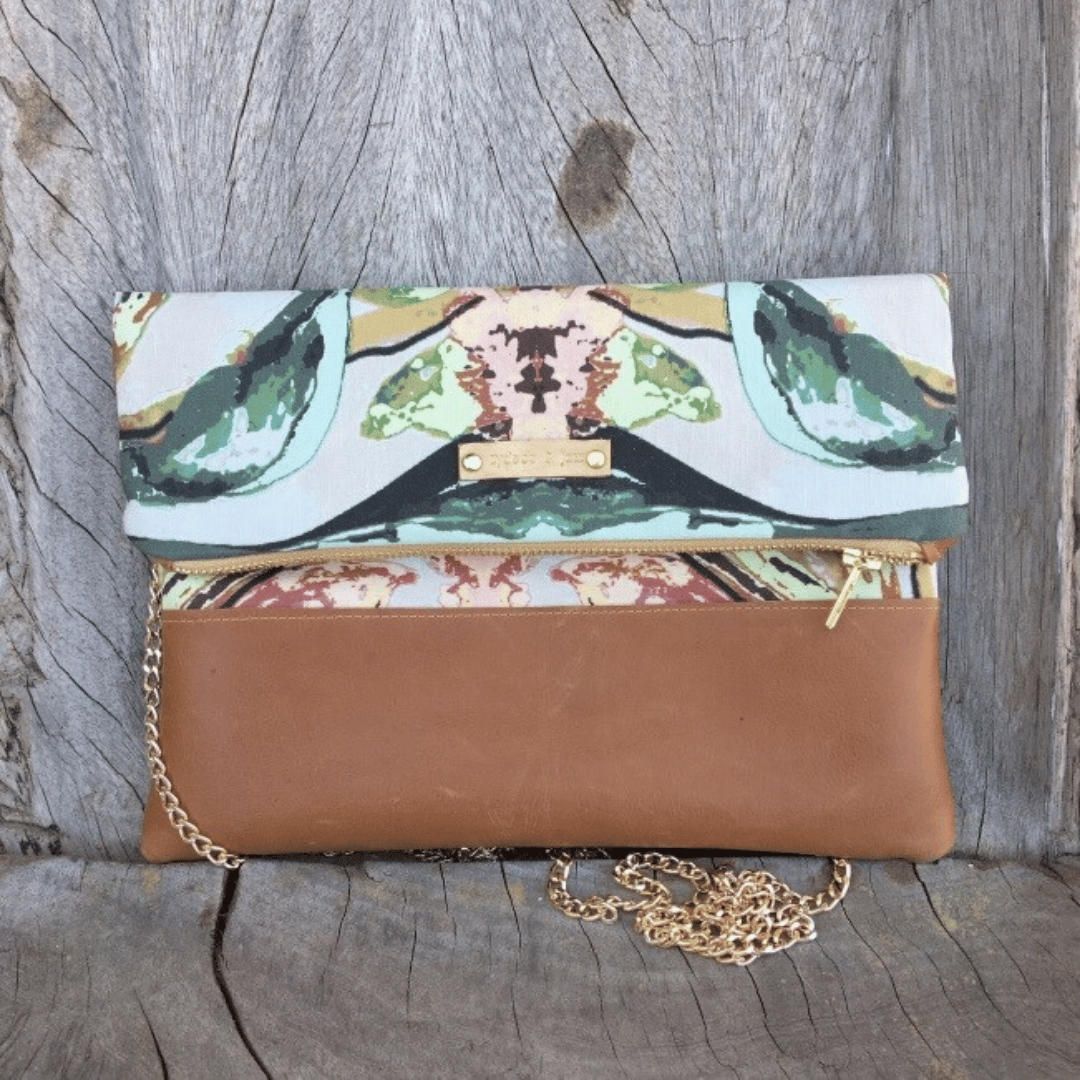 Image of Shelbie Clutch Large