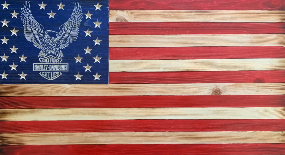 Wooden American Flag w/ Lifestyle Insert