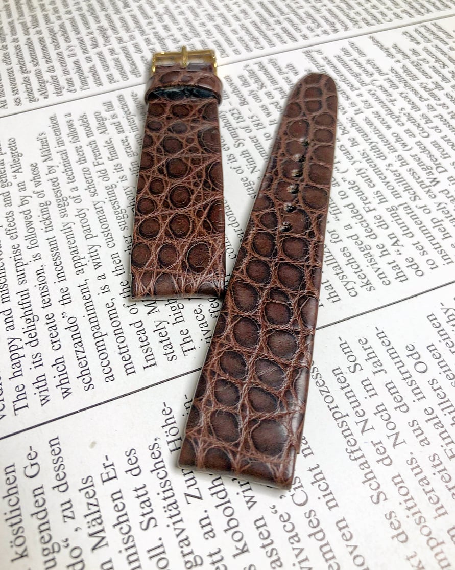 Image of Hand-rolled Alligator flank vintage strap - double brown