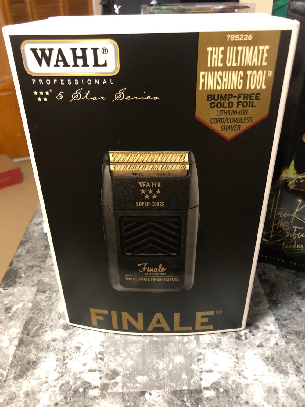 Image of Wahl shaver 