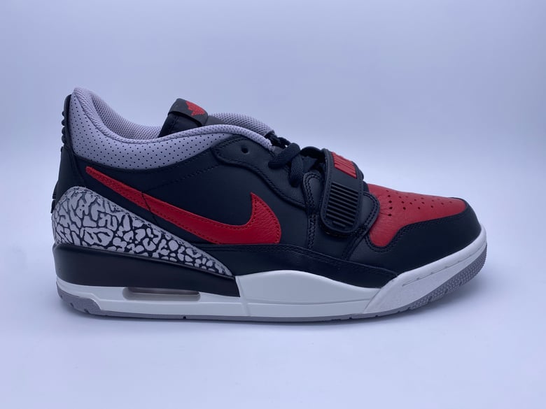 Image of AIR JORDAN LEGACY 312 LOW