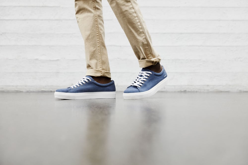 ZAPATILLA MAKIA TOWNSHIP BLUE EN LIQUIDACION