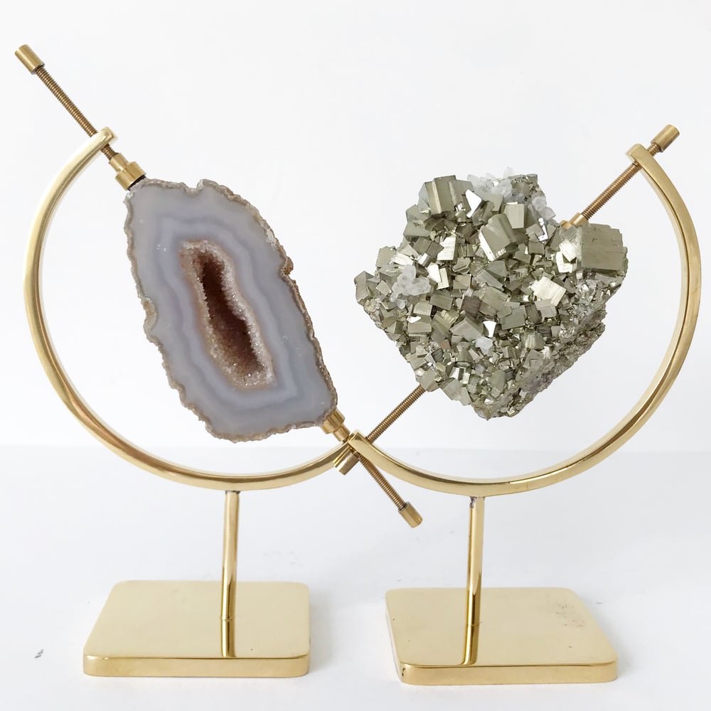 Image of Agate Geode no.25 + Brass Arc Stand