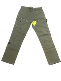 Image 4 of Carpenter Smiley Jeans 👖with ŚŤŸŁĘŠBŶŁÄŇÏ 💎 BĒĀĘÐÈĎ🧿 ĶÑËĘ 🦵🏿