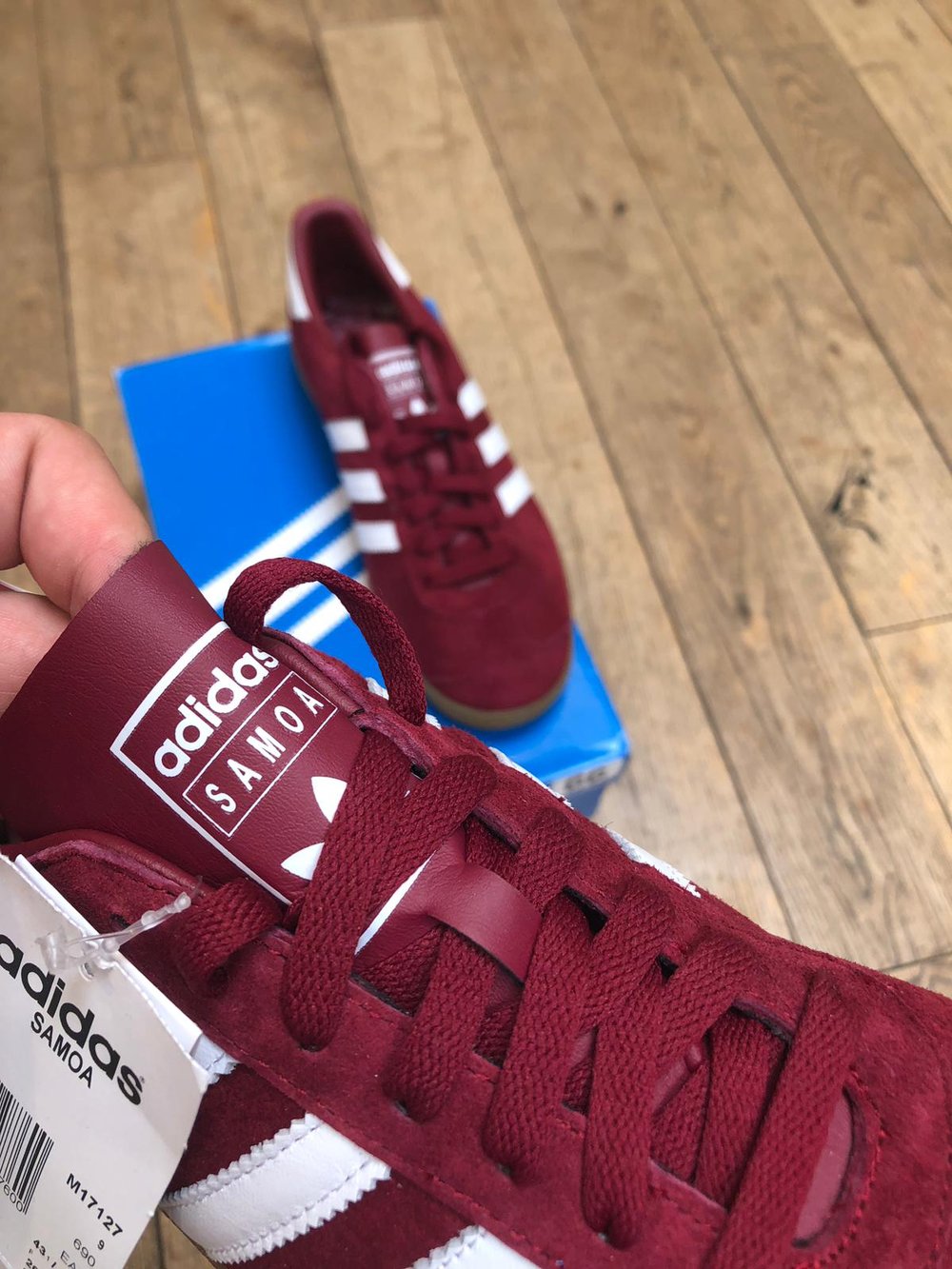 Burgundy deals adidas samoa