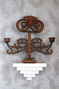 Image of Ménsula escalonada blanca
