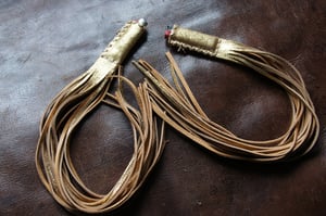 Image of ATSILA LIGHTER SLIP/WHIP <GOLD>