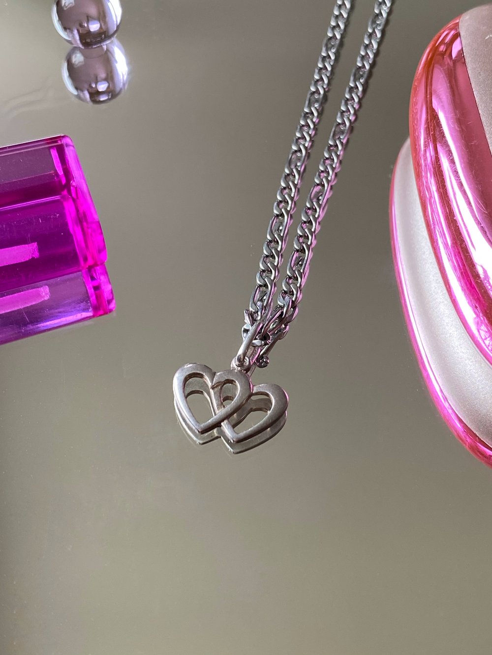 Image of DOUBLE HEART CHOKER