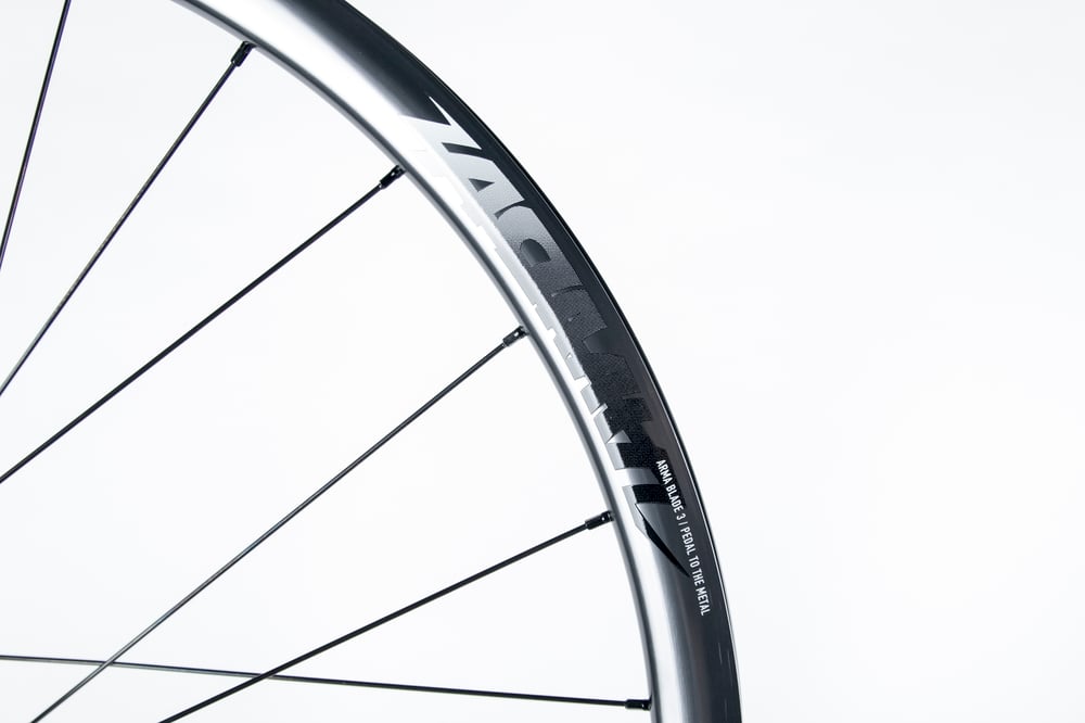 Image of ARMA BLADE 30 Track Alloy wheelset(F+R)