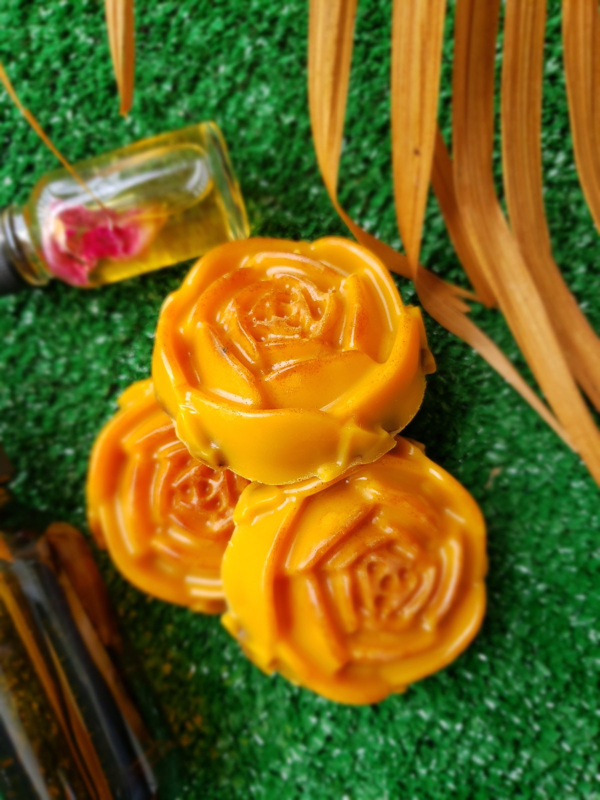 Image of Tumeric N' Roses Face Bar