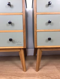 Image 2 of Mid Century Modern Vintage Retro Pair of Morris of Glasgow BEDSIDE TABLES / CHEST OF DRAWERS