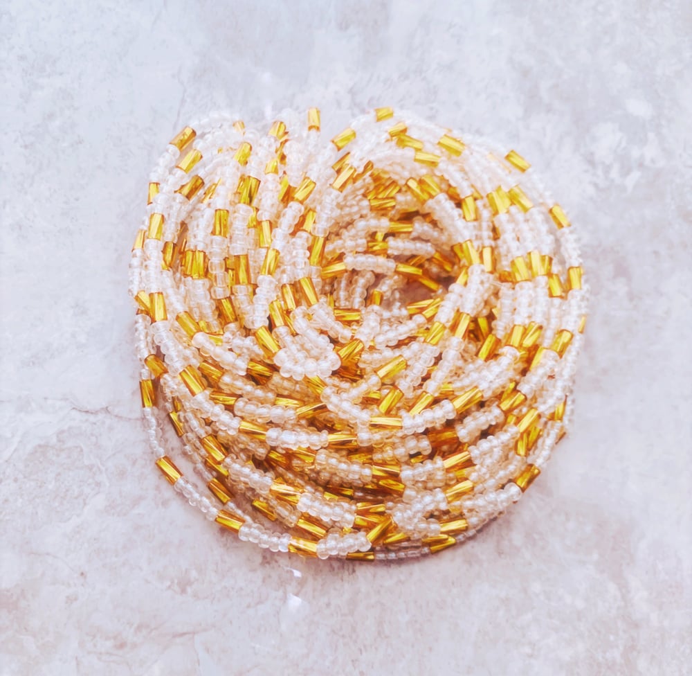 Image of Elastic Clear and Gold Waistbead 