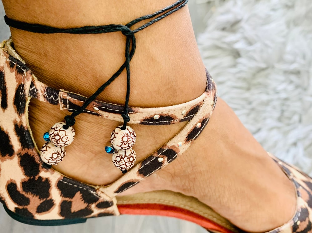 Image of Tan anklet 