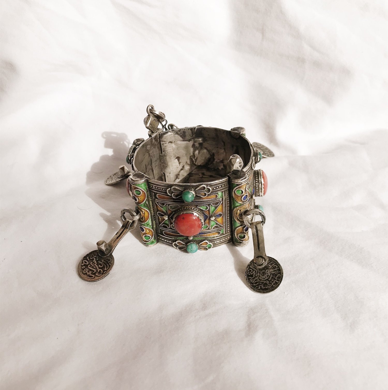 Image of SOLD OUT - BRACELET BERBERE PIECETTES CHANCEUSES