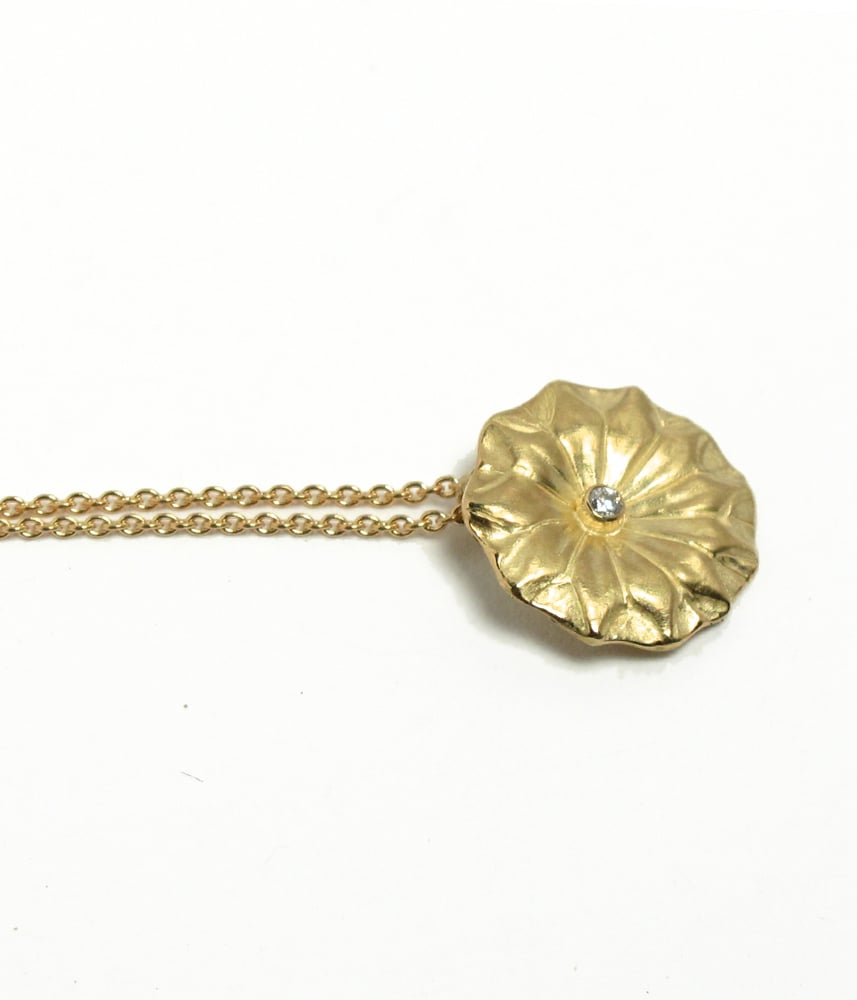 Image of Small Lotus Leaf Diamond Pendant 