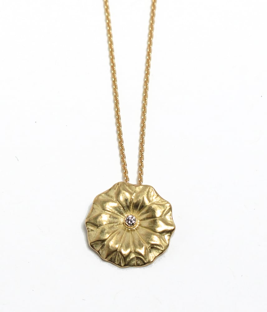 Image of Lotus Leaf Petite Diamond Pendant 