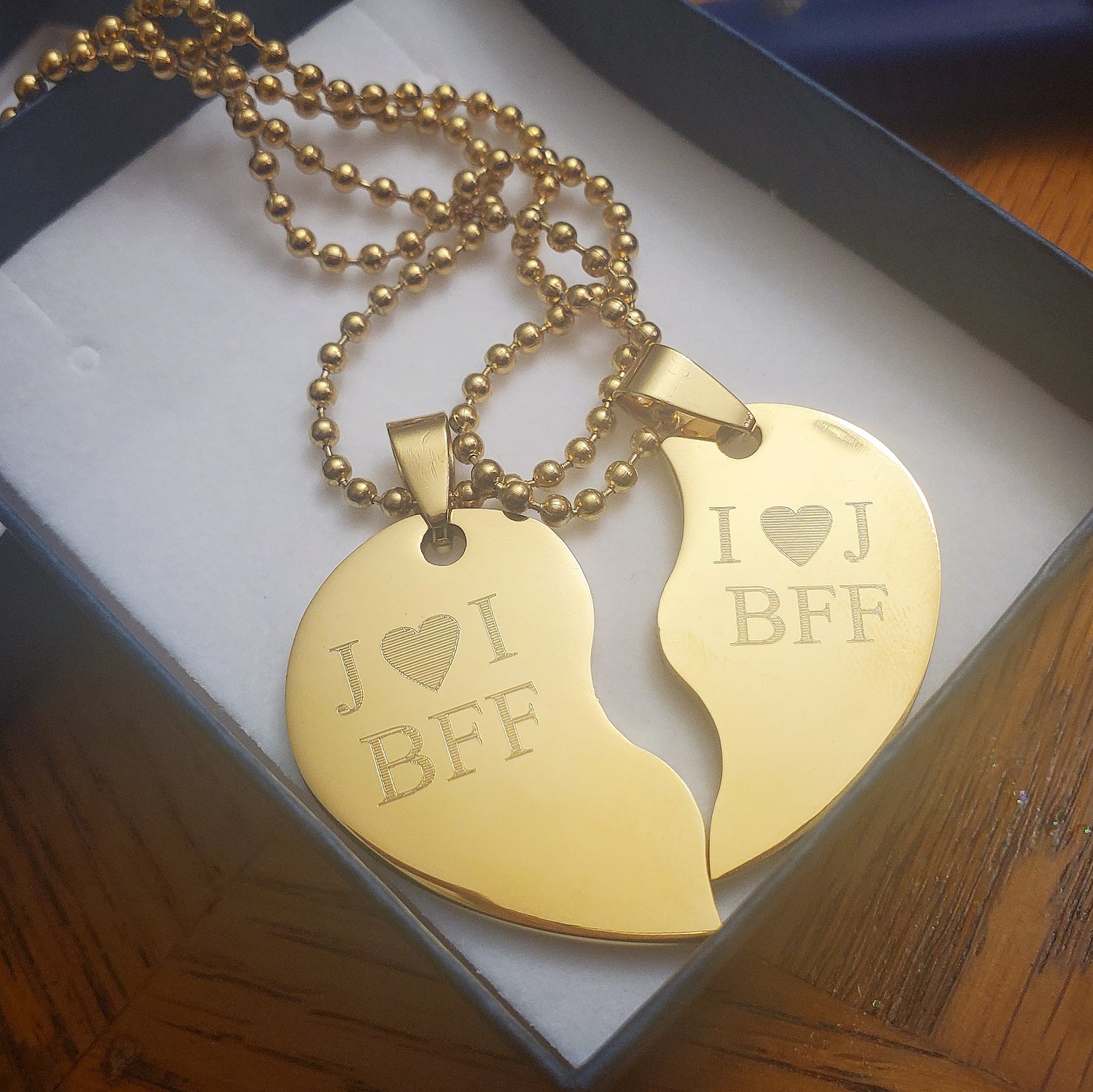 Best Friends Necklace Set