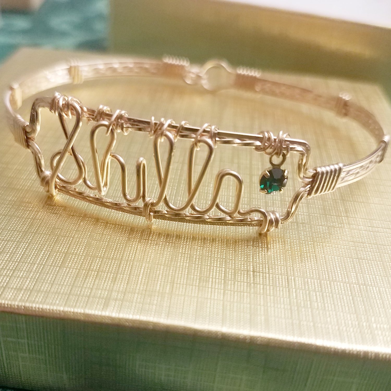 Wire Nameplate Bangle w/ Birthstone