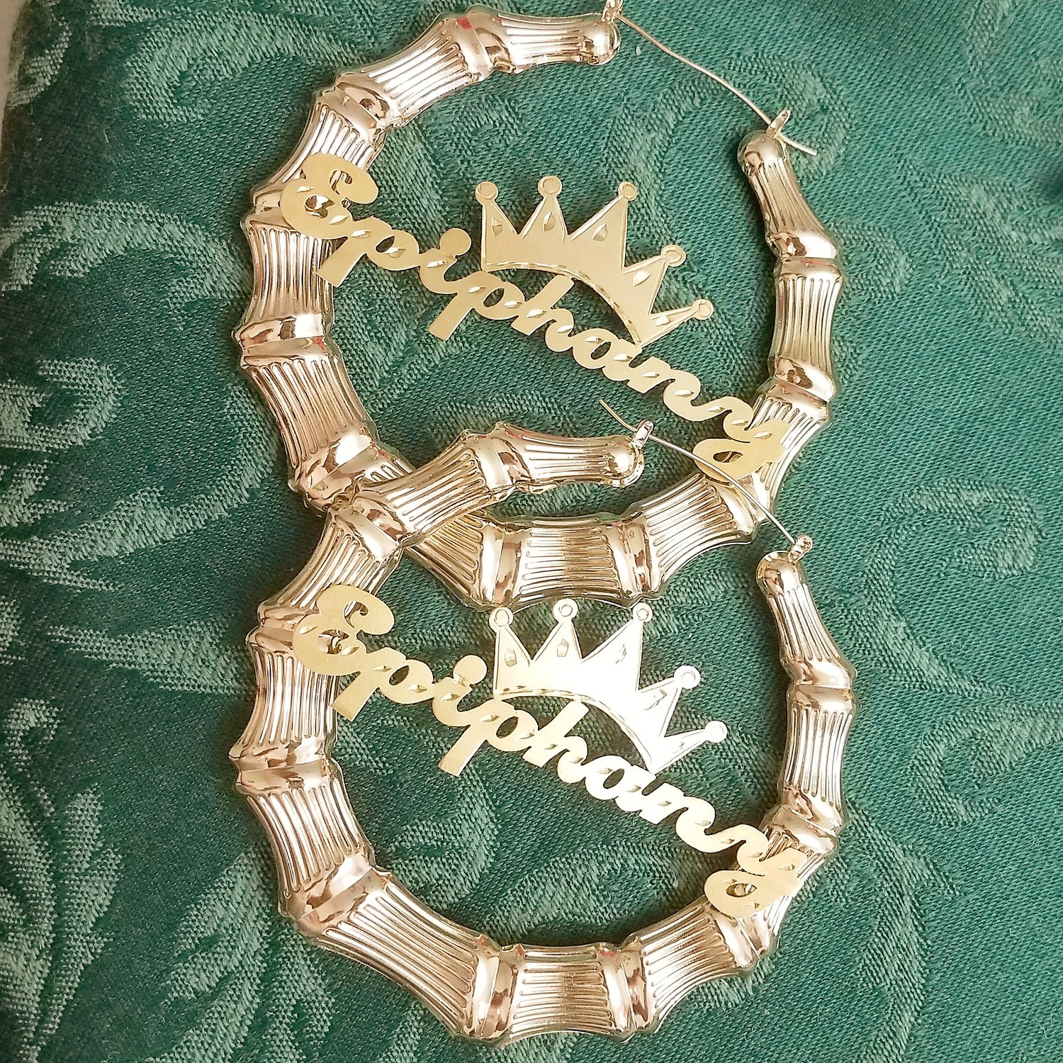 4in Nameplate Hoops w/ Crown